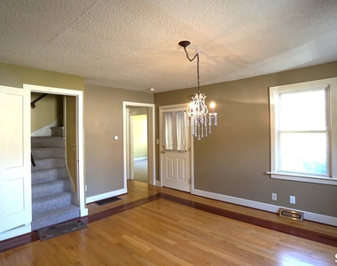 42 Woodbridge Street - Photo Thumbnail 10