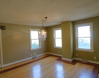 42 Woodbridge Street - Photo Thumbnail 8