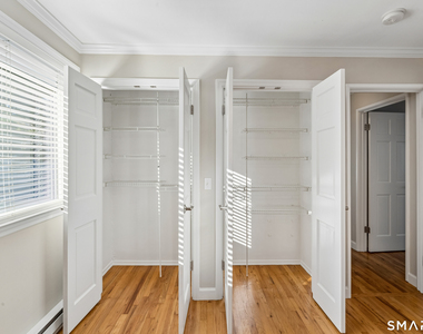 7 Cedarbrook Townhouse - Photo Thumbnail 25