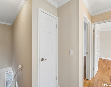 7 Cedarbrook Townhouse - Photo Thumbnail 16