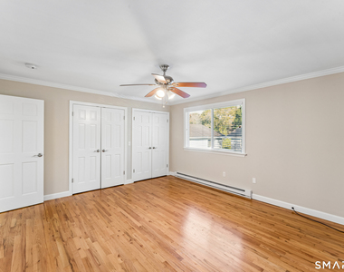 7 Cedarbrook Townhouse - Photo Thumbnail 18