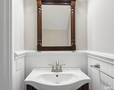 7 Cedarbrook Townhouse - Photo Thumbnail 14