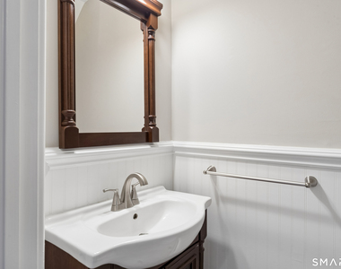 7 Cedarbrook Townhouse - Photo Thumbnail 15