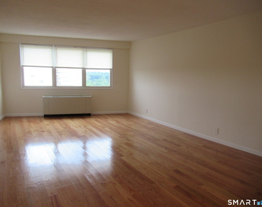 2600 Park Avenue - Photo Thumbnail 1