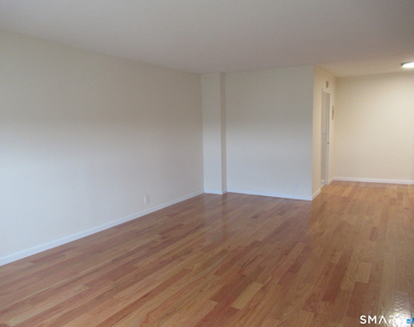 2600 Park Avenue - Photo Thumbnail 2