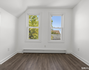 841 East Street - Photo Thumbnail 11