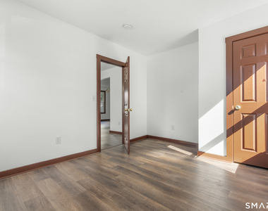 841 East Street - Photo Thumbnail 10