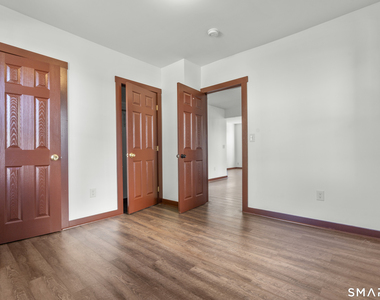 841 East Street - Photo Thumbnail 15