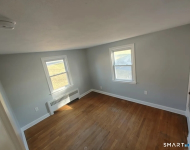 54 Greenwood Drive - Photo Thumbnail 5