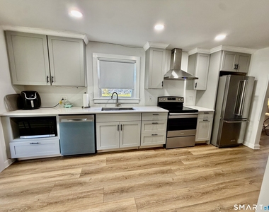 67 Belmont Circle - Photo Thumbnail 5
