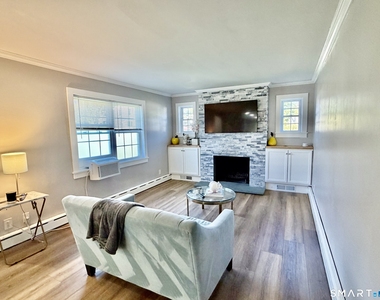 67 Belmont Circle - Photo Thumbnail 7