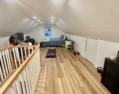 67 Belmont Circle - Photo Thumbnail 12
