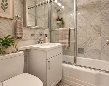420 East 79th Street - Photo Thumbnail 2