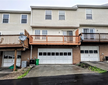 1320 Meadowbrook - Photo Thumbnail 10
