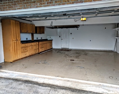 1320 Meadowbrook - Photo Thumbnail 9
