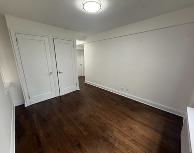 2 Bedroom in Midtown East - Photo Thumbnail 6