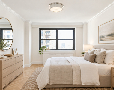 East 87th Street - Photo Thumbnail 2