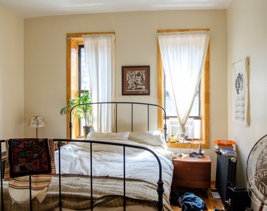 1497 Carroll Street - Photo Thumbnail 7