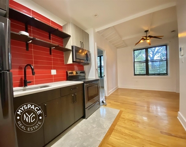 930 Dekalb Avenue - Photo Thumbnail 6