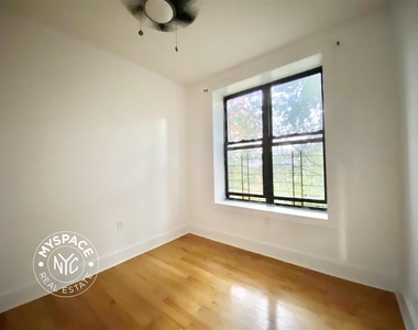930 Dekalb Avenue - Photo Thumbnail 5