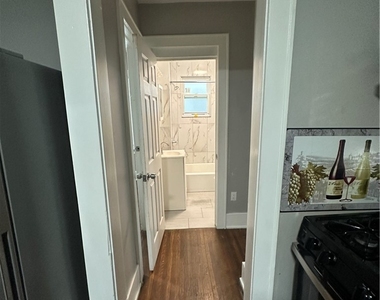 839 Norton Street - Photo Thumbnail 11