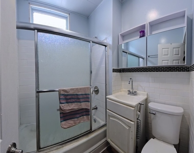 198 Roslyn Street - Photo Thumbnail 10