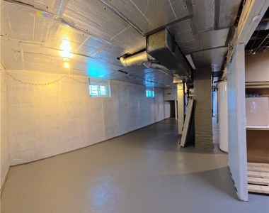 198 Roslyn Street - Photo Thumbnail 24