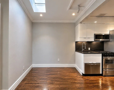 234 West 14th Street - Photo Thumbnail 1