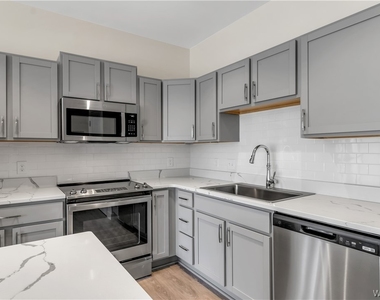 5712 Main Street - Photo Thumbnail 5