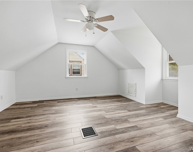 119 Wagner Avenue - Photo Thumbnail 8