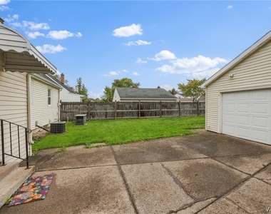 119 Wagner Avenue - Photo Thumbnail 12