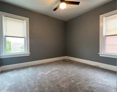285 Hartwell Road - Photo Thumbnail 6