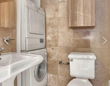 53 Leroy Street - Photo Thumbnail 6