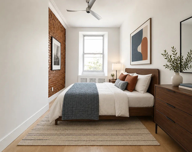 1608 Lexington Avenue - Photo Thumbnail 5