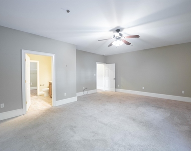 315 North Main Street - Photo Thumbnail 7