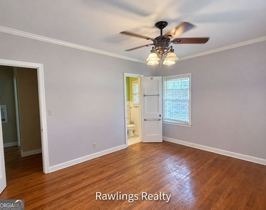 1119 Maple Drive - Photo Thumbnail 13