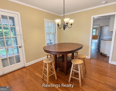 1119 Maple Drive - Photo Thumbnail 9