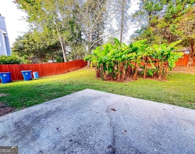 4035 River Green Parkway - Photo Thumbnail 17