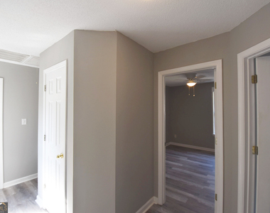 700 S Fairfield Drive - Photo Thumbnail 17