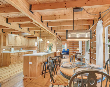 244 Skyline Way - Photo Thumbnail 32