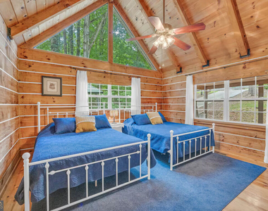 244 Skyline Way - Photo Thumbnail 7