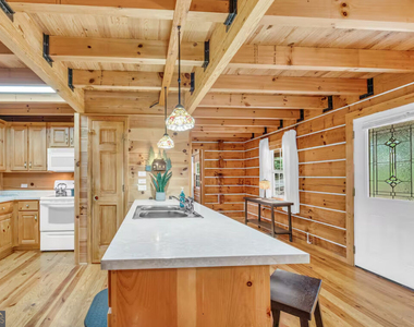 244 Skyline Way - Photo Thumbnail 28
