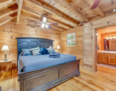 244 Skyline Way - Photo Thumbnail 16