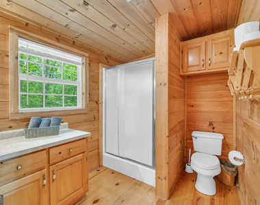 244 Skyline Way - Photo Thumbnail 22
