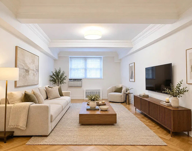 151 West 16th Street - Photo Thumbnail 2