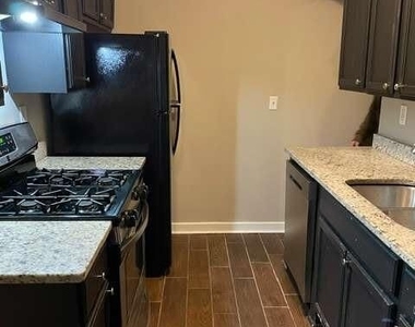 1111 Pine Tree Trail - Photo Thumbnail 3