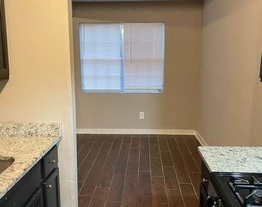 1111 Pine Tree Trail - Photo Thumbnail 1