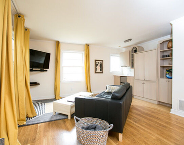 3323 Victoria Street - Photo Thumbnail 2