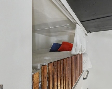 20 Marietta Street Nw - Photo Thumbnail 4