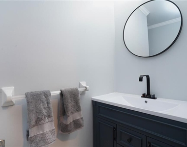 2890 Woodruff Drive Se - Photo Thumbnail 10